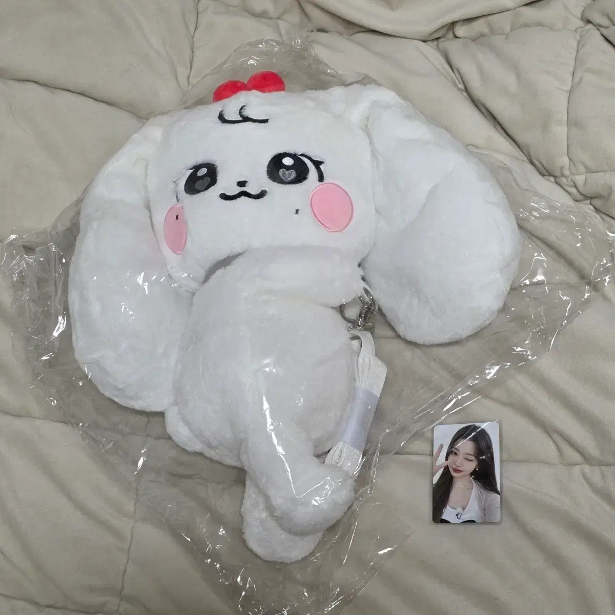 thumbnail-0
